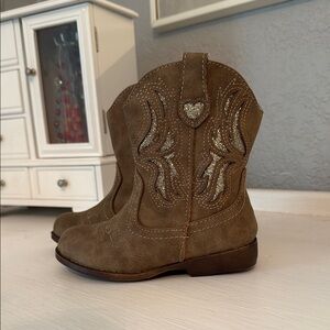 Jellypop Brown Western Boots with Heart Stitching